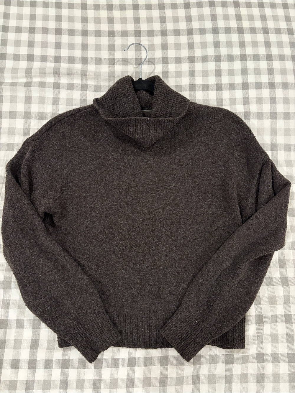 H&M Dark Brown Men's Turtleneck Sweater